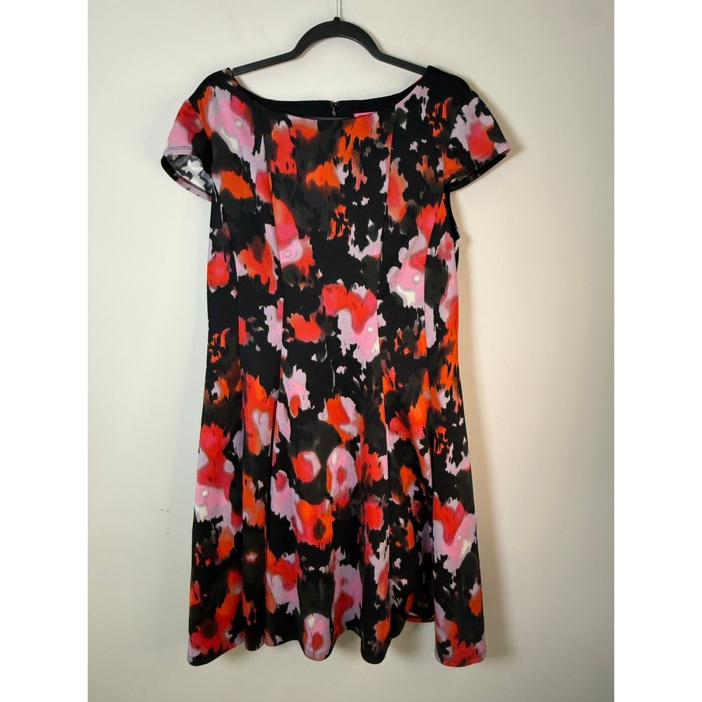 Betsy Johnson Women's Size 14 Fit and Flare Dress lined back zip Floral Casual